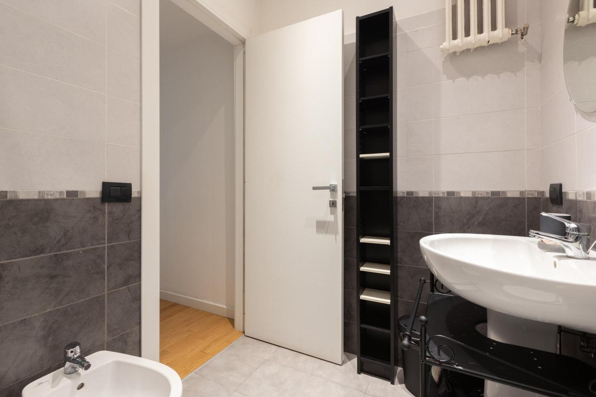 Agostini 9- Bright Flat Apartment